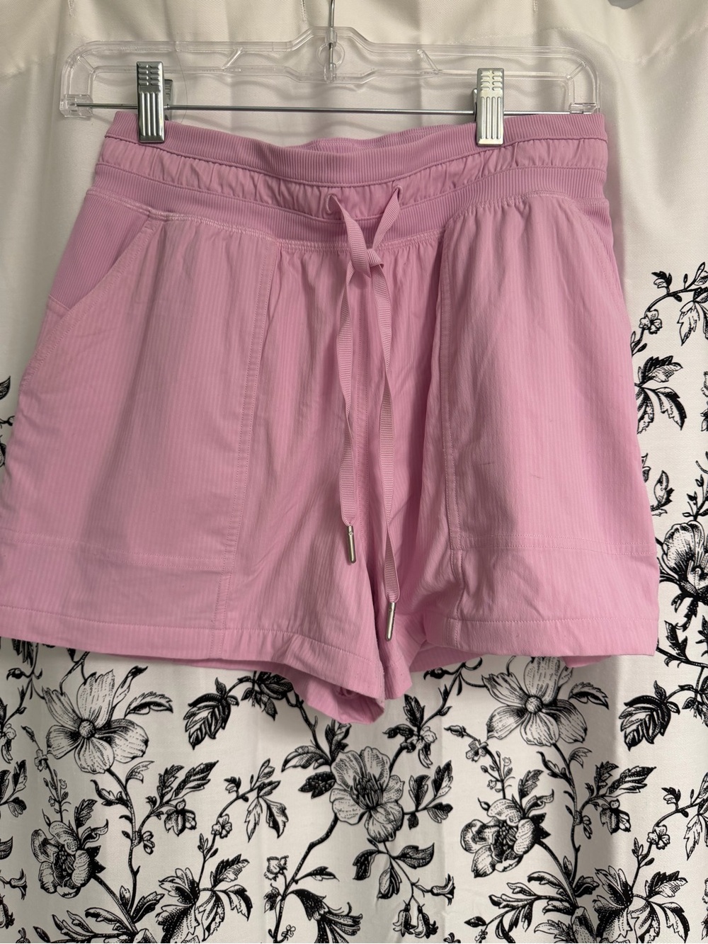 lululemon athletica Light Pink high rise Dance Studio Short 3.5” vitapink